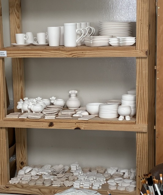 Ceramics available to paint at The Splatter Room